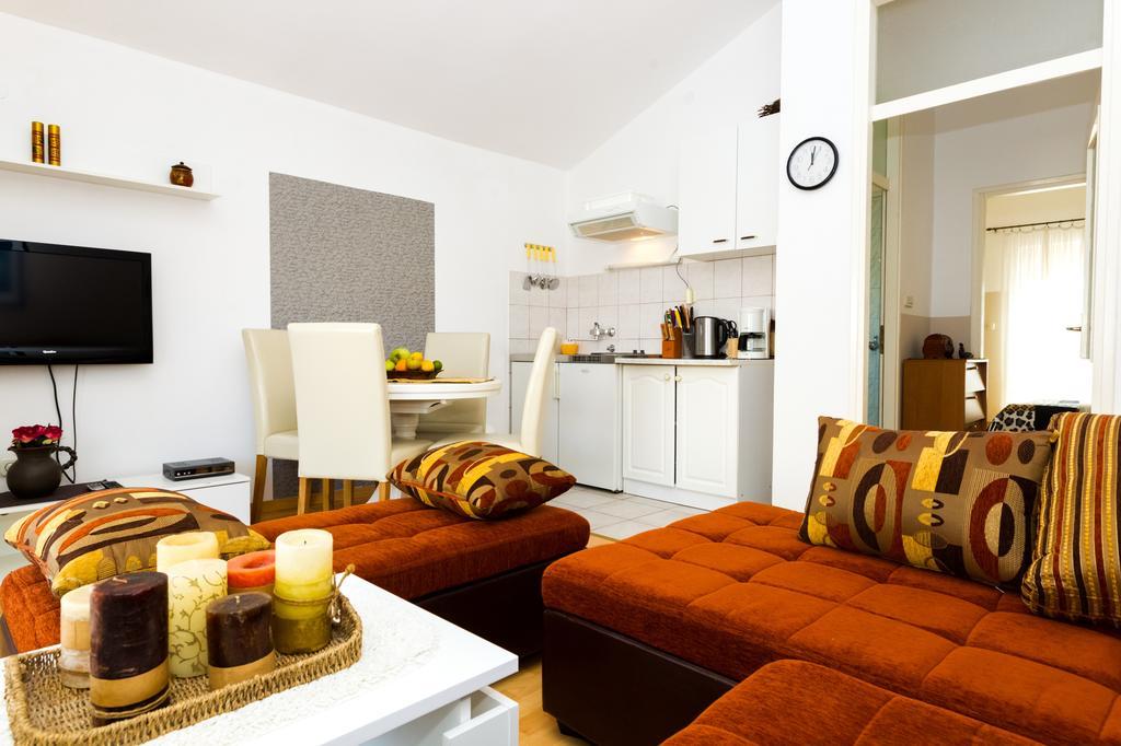 Apartments Villa Orange Zadar Exteriör bild